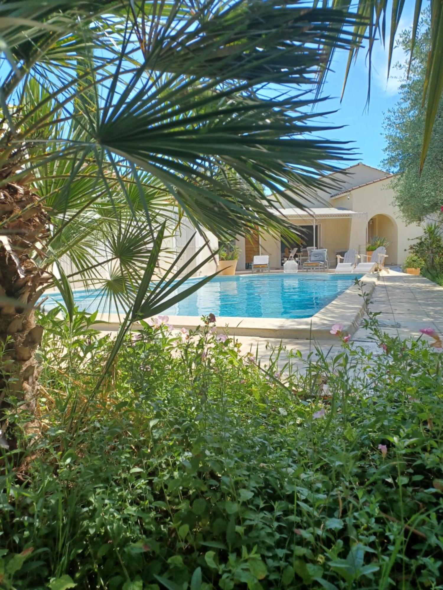Le Clos Olives Comps  المظهر الخارجي الصورة