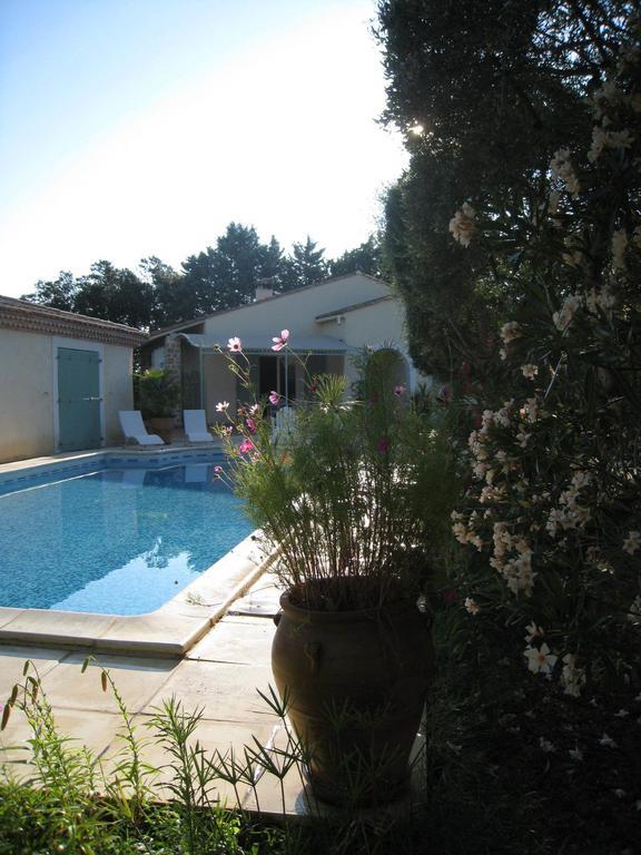 Le Clos Olives Comps  الغرفة الصورة